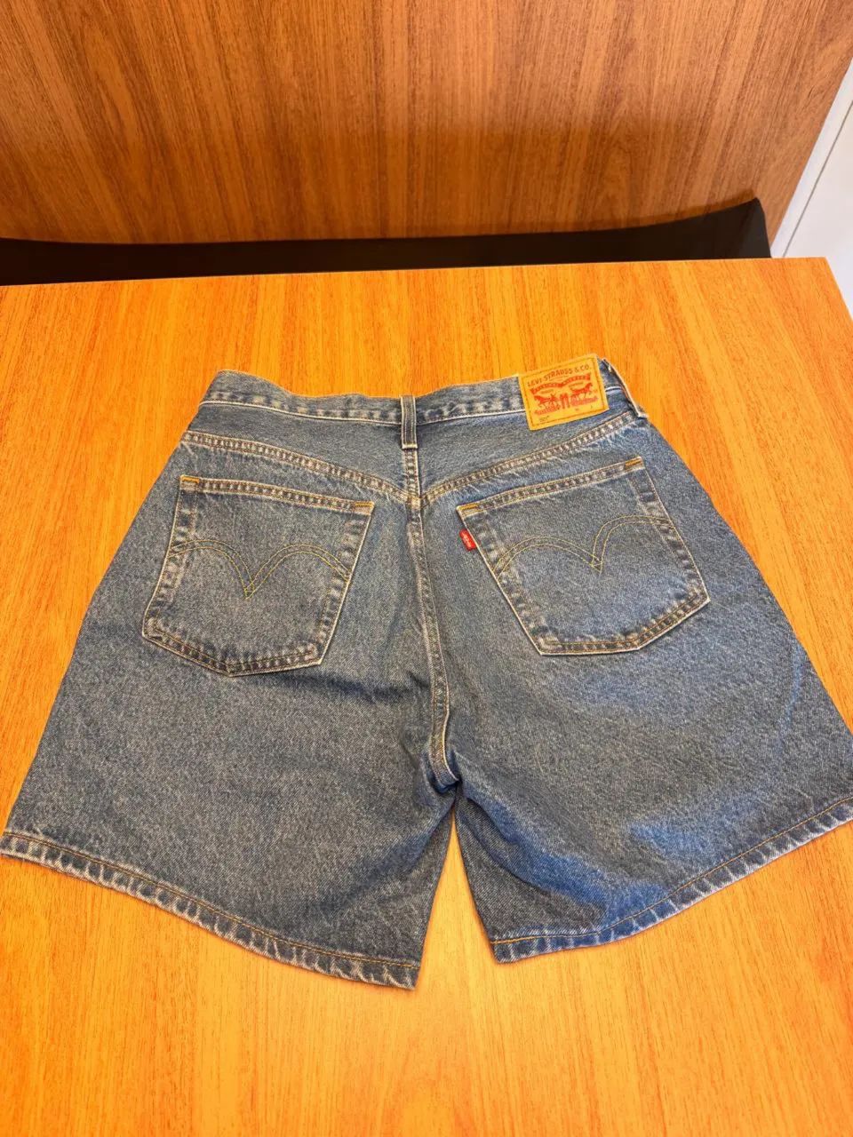 Bermuda feminino da Levis  - Foto 2