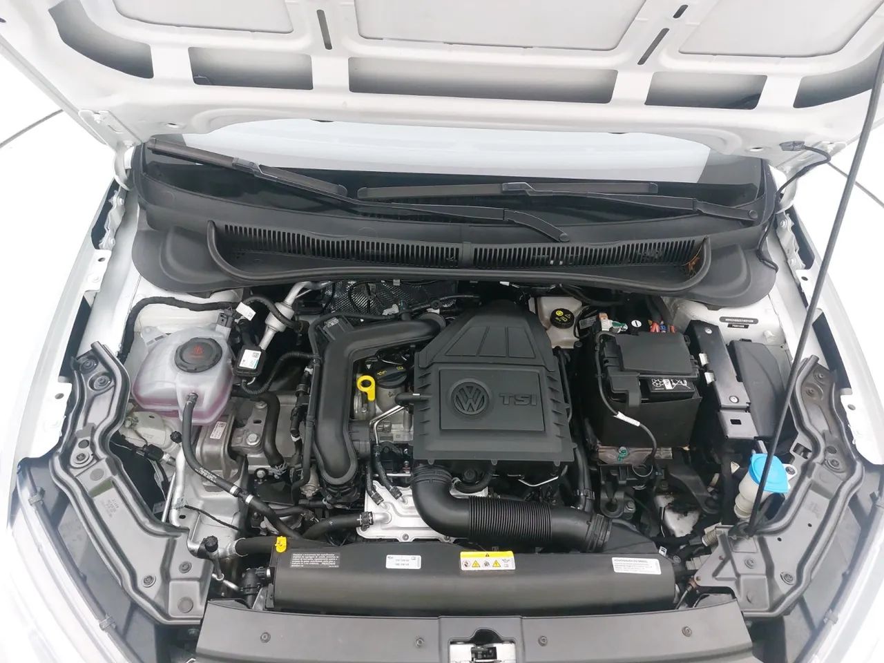 Volkswagen Virtus TSI 1.0 Flex 12V 4p Aut., foto 10 de 18