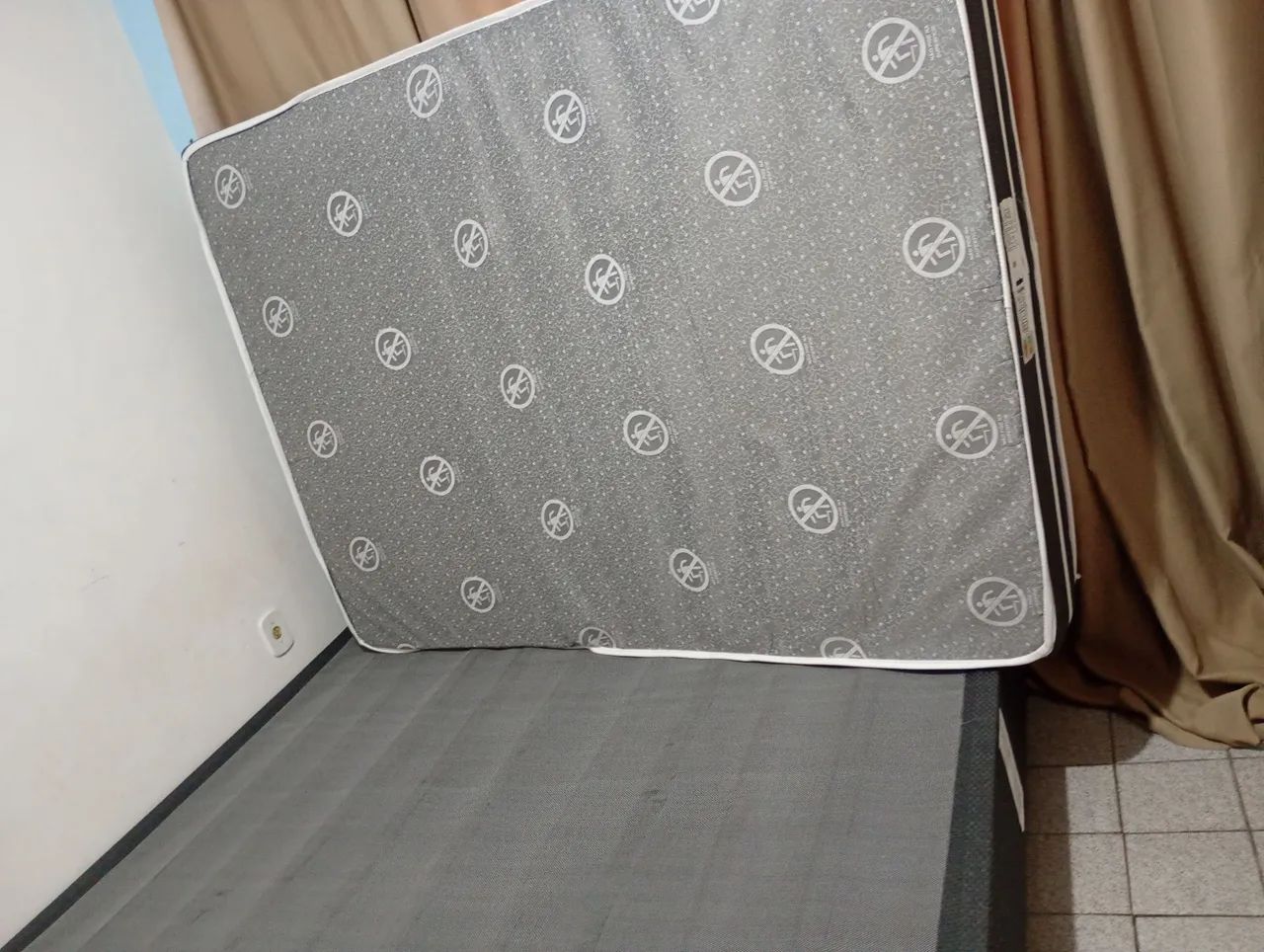 Vendo essa cama Box de casal  - Foto 3