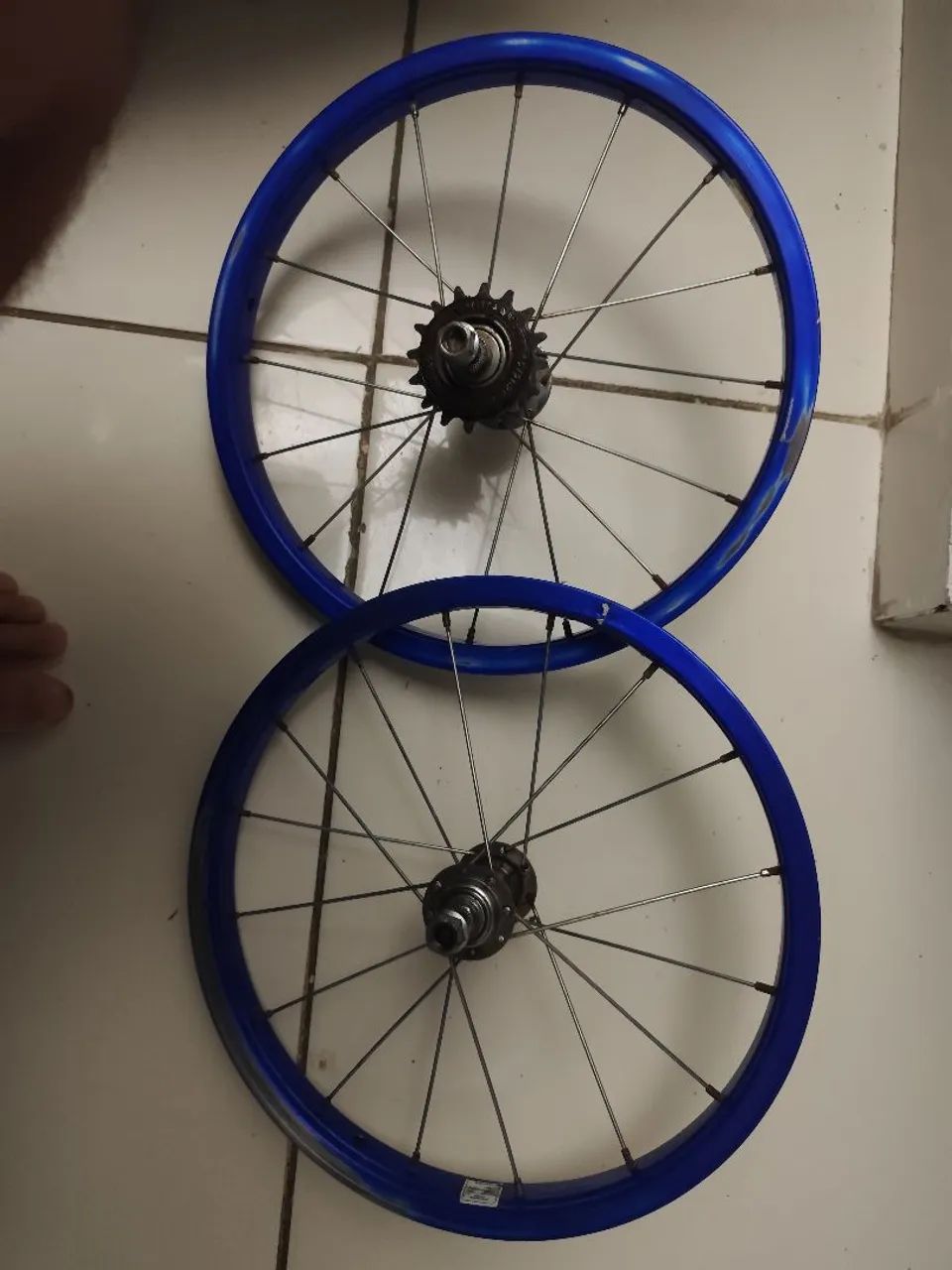 Roda de bicicleta aro 16 - Foto 2