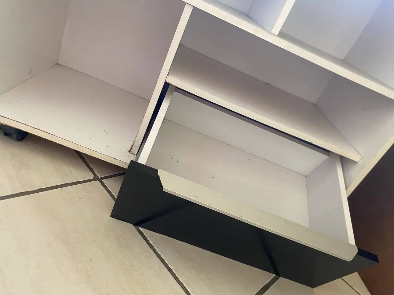 VENDO RACK BRANCO - Foto 2
