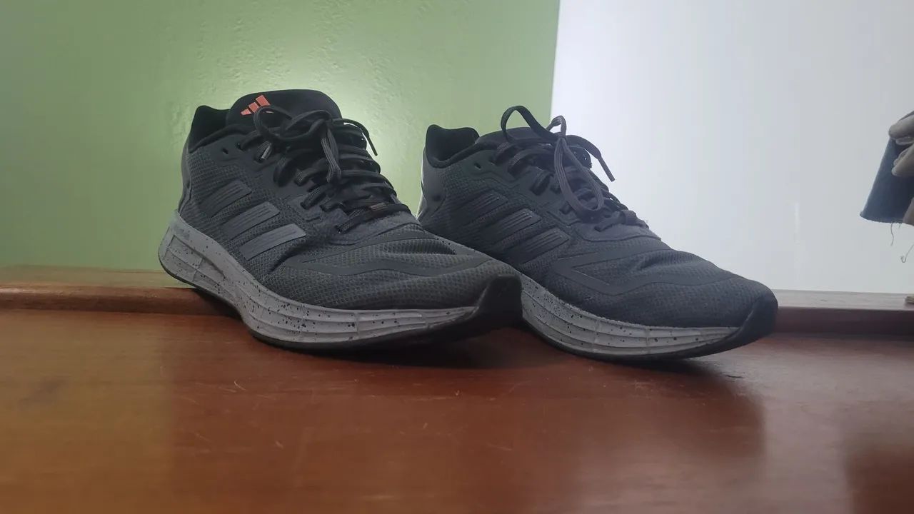 Tenis Adidas