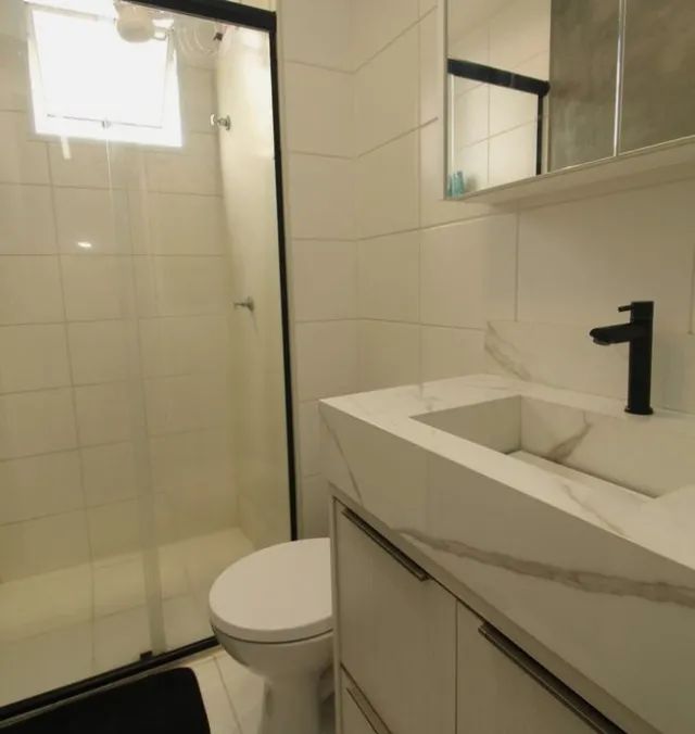 Apartamento ( 2 dormitórios ) , aluguel anual com caução e com mobília.  - Foto 3