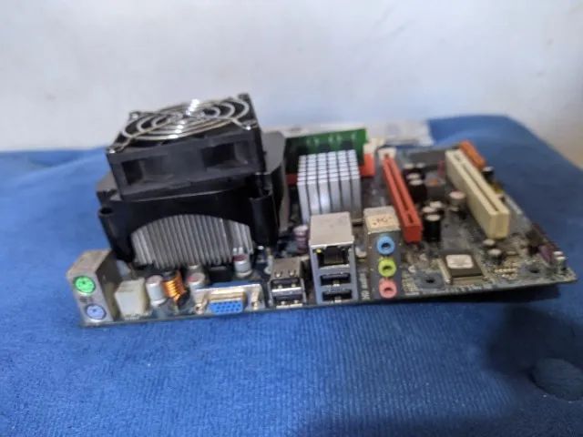 Kit Placa Mãe + Processador + Memoria - Foto 2