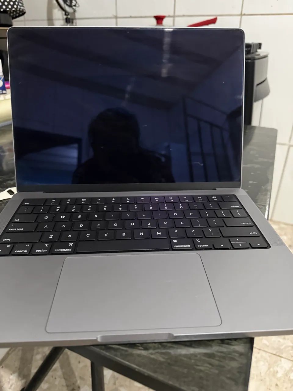 MacBook Pro 14? M1 Pro 2021 - 16GB RAM / 512GB SSD - Leia a