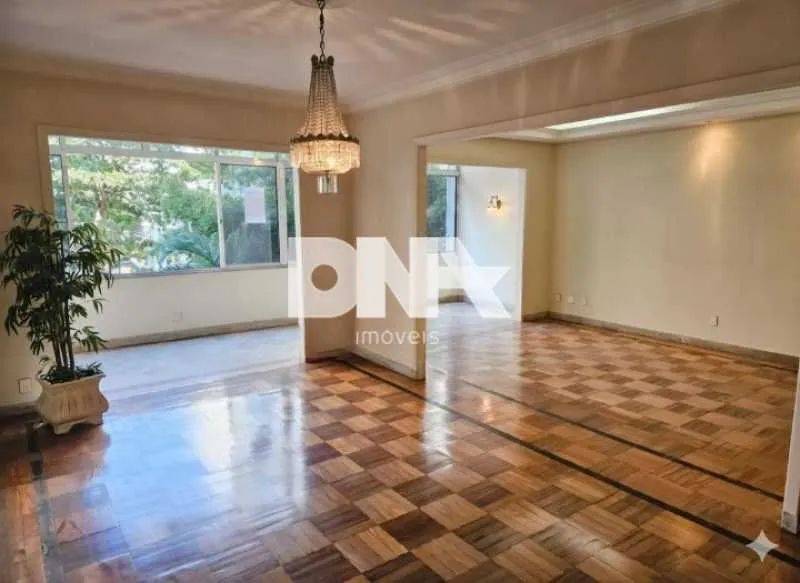 Apartamento : / Residencial / Copacabana