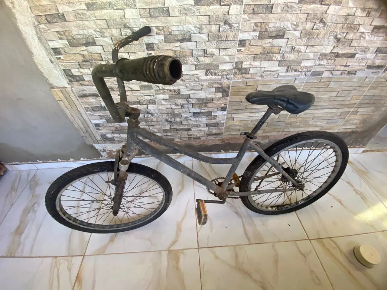 Bicicleta estilo BMX, aro 26 - Foto 2