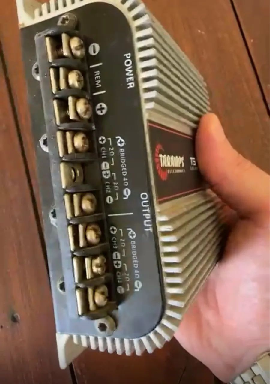 Amplificador taramps ts400x4 (conservado)! - Foto 3