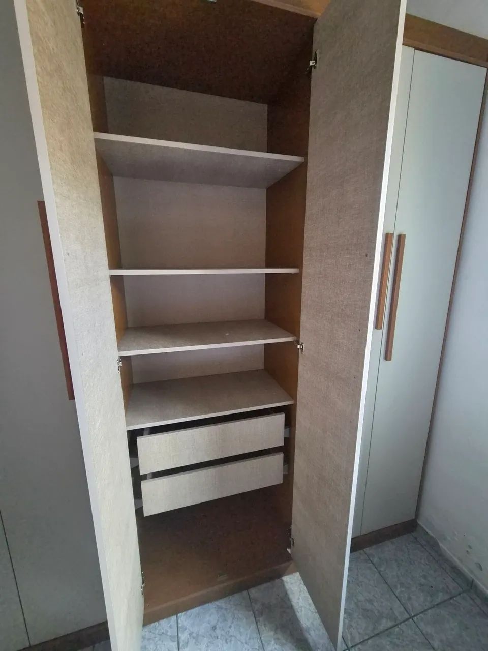 Guarda-roupa novo - Foto 2