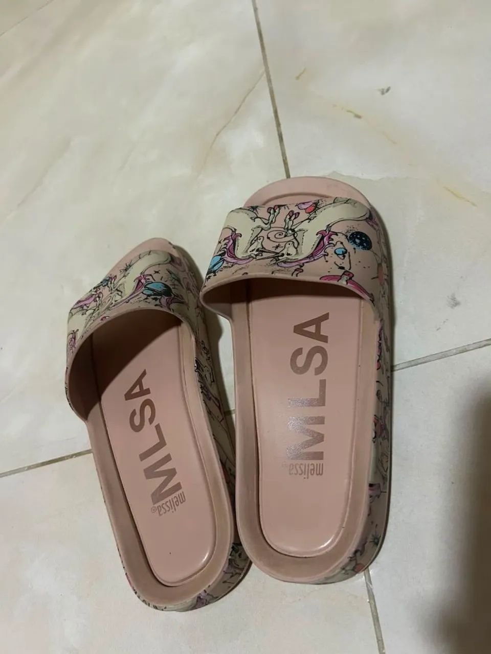 Vende-se rasteira melissa tam:35