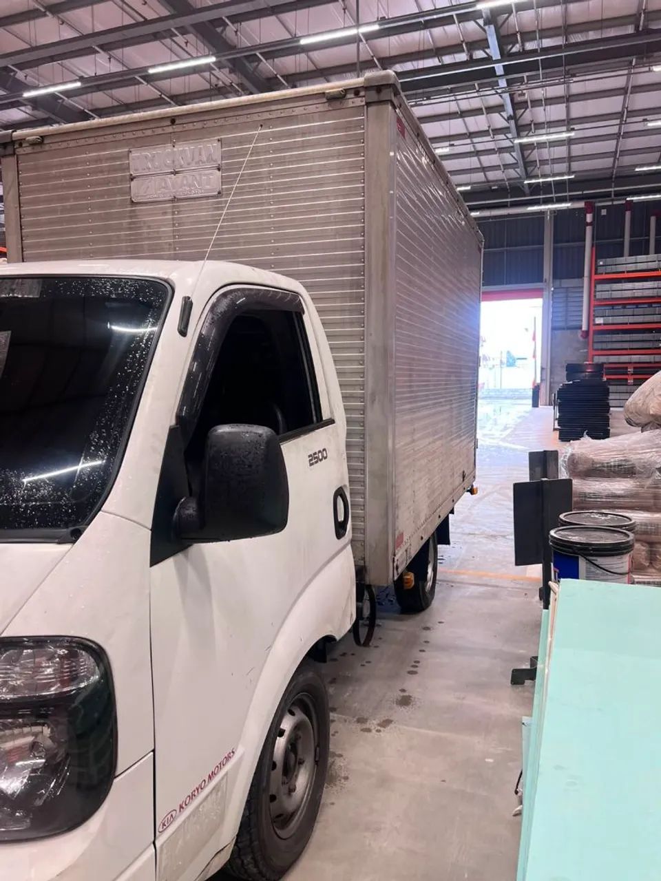 Vendo Kia bongo  - Foto 4