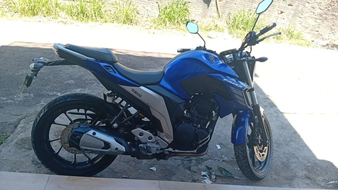 FZ25 em dias  - Foto 3