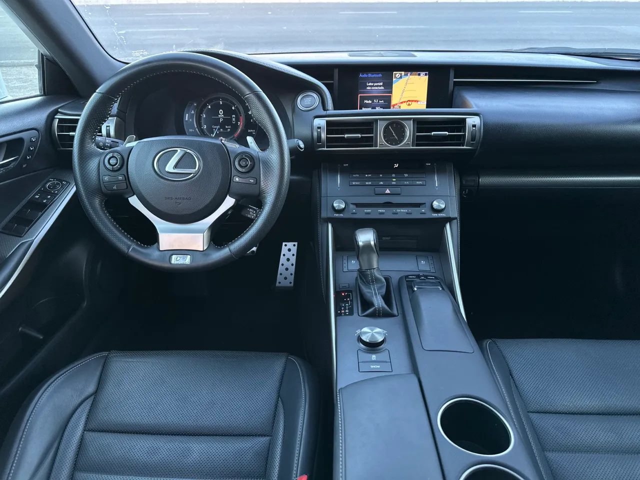 Lexus IS-250 F Sport 2.5 24V 208cv Aut., foto 9 de 11