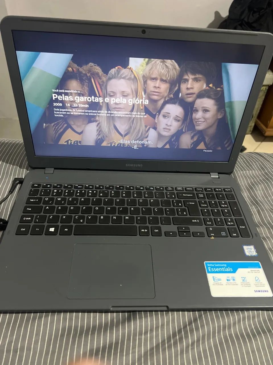 Notebook Samsung Essentials