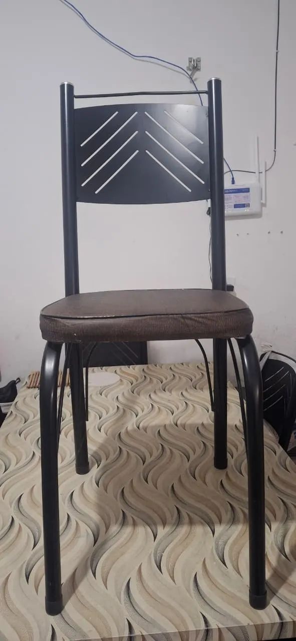 Mesa de Jantar com 6 Cadeira - Ótimo Estado - Foto 4