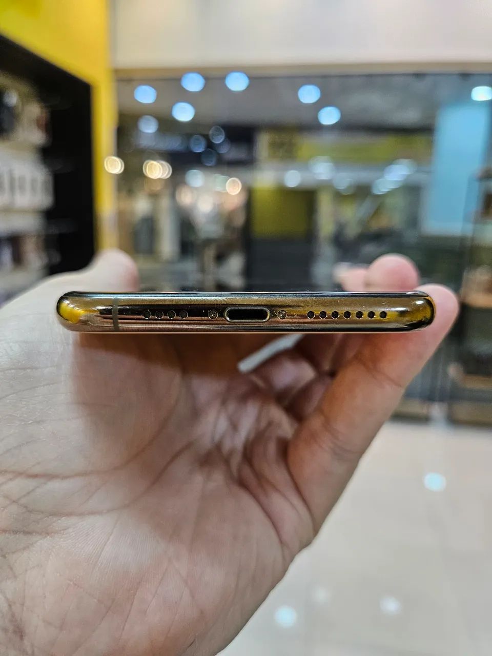 Iphone 11 pro max 512GB Dourado Excelente - Foto 3