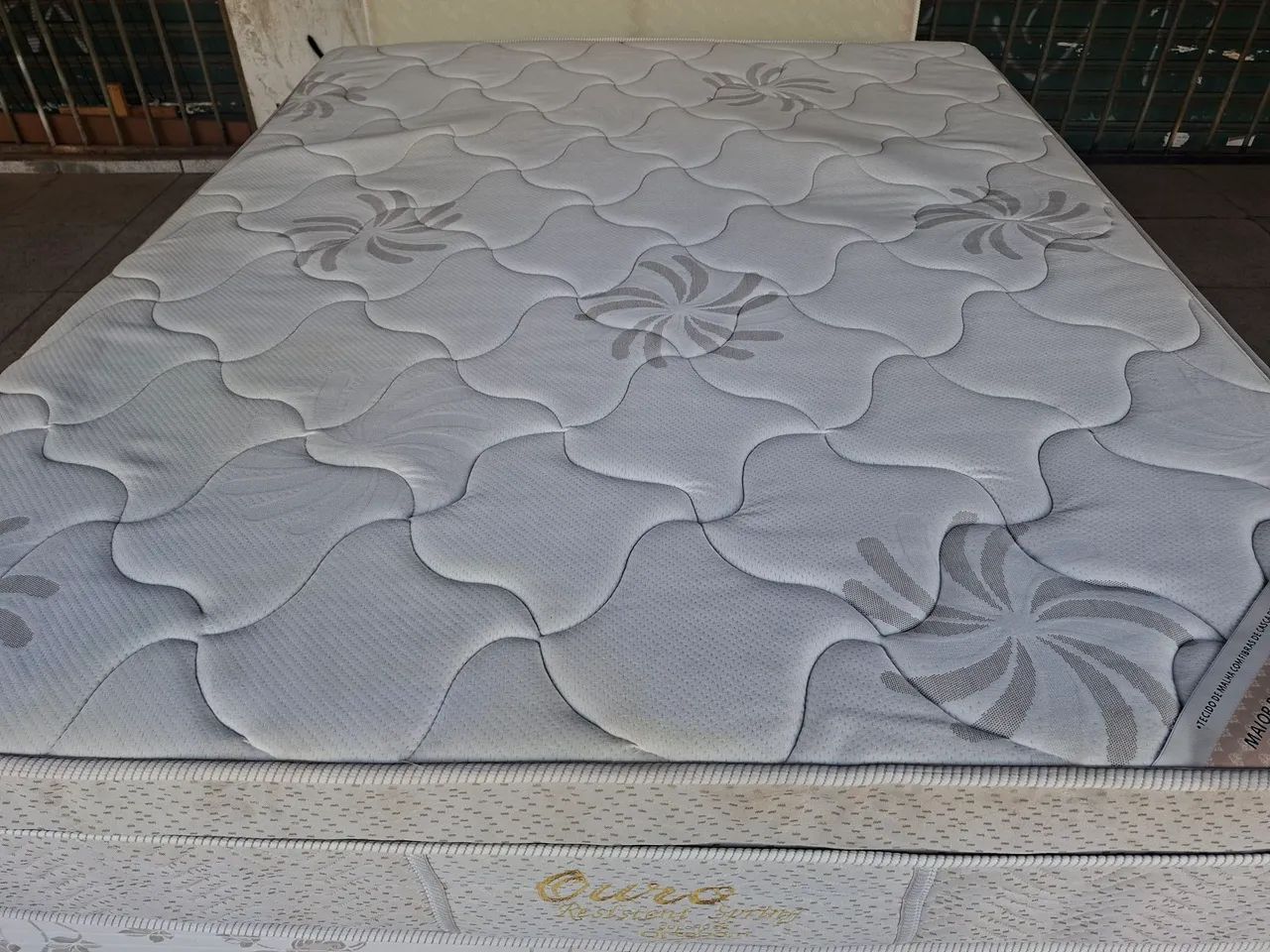 Cama box Queen size colchão probel molas ensacadas bambu  - Foto 4