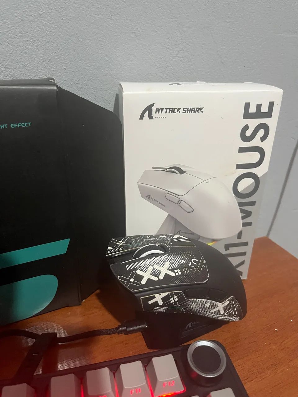 Teclado aula f75 + mouse attack shark x11 - Periféricos e