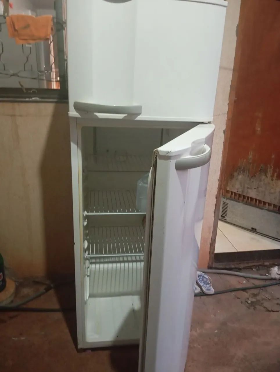 Geladeira Electrolux 260 litros - Foto 4