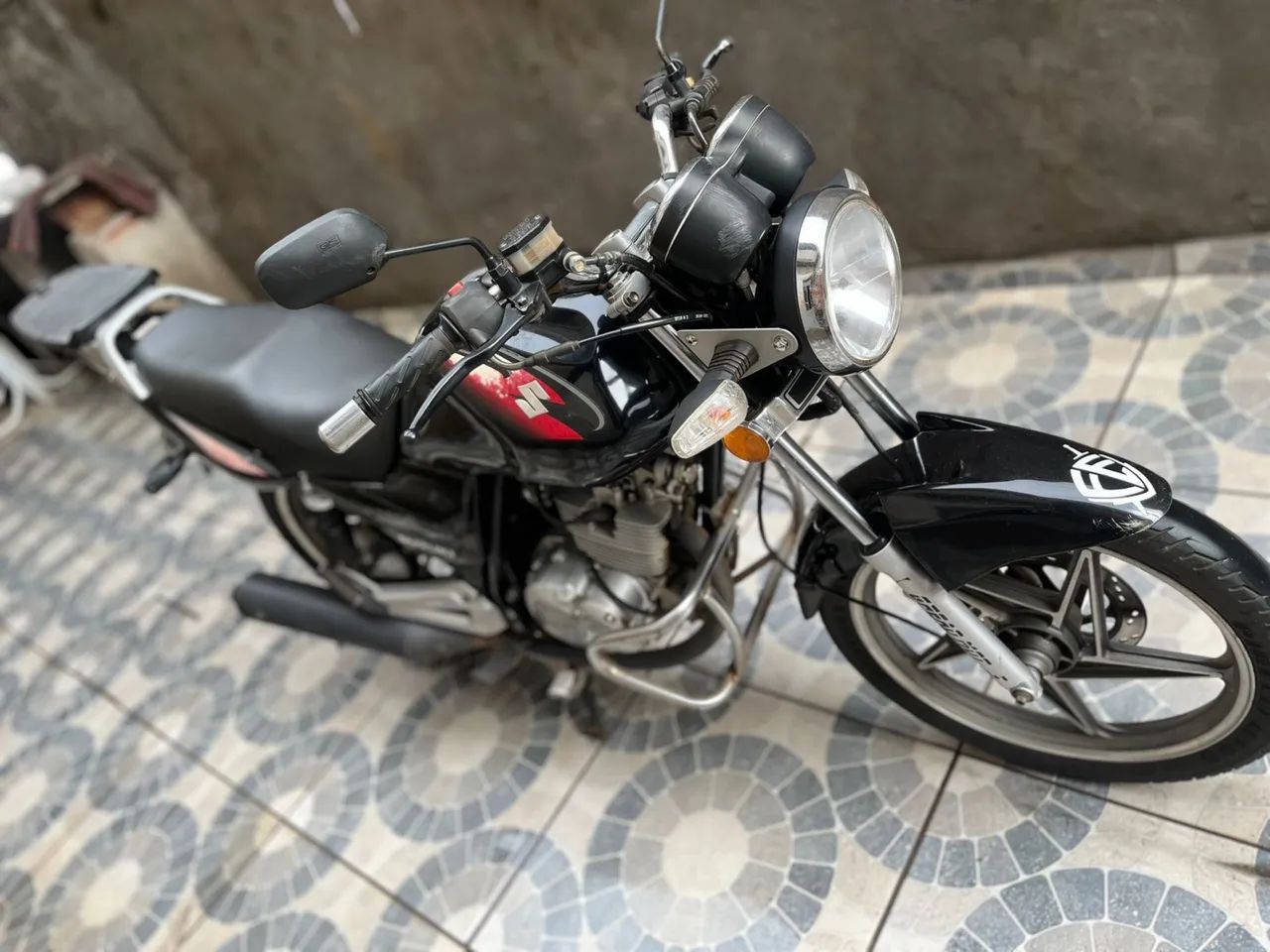 Suzuki  - Foto 5