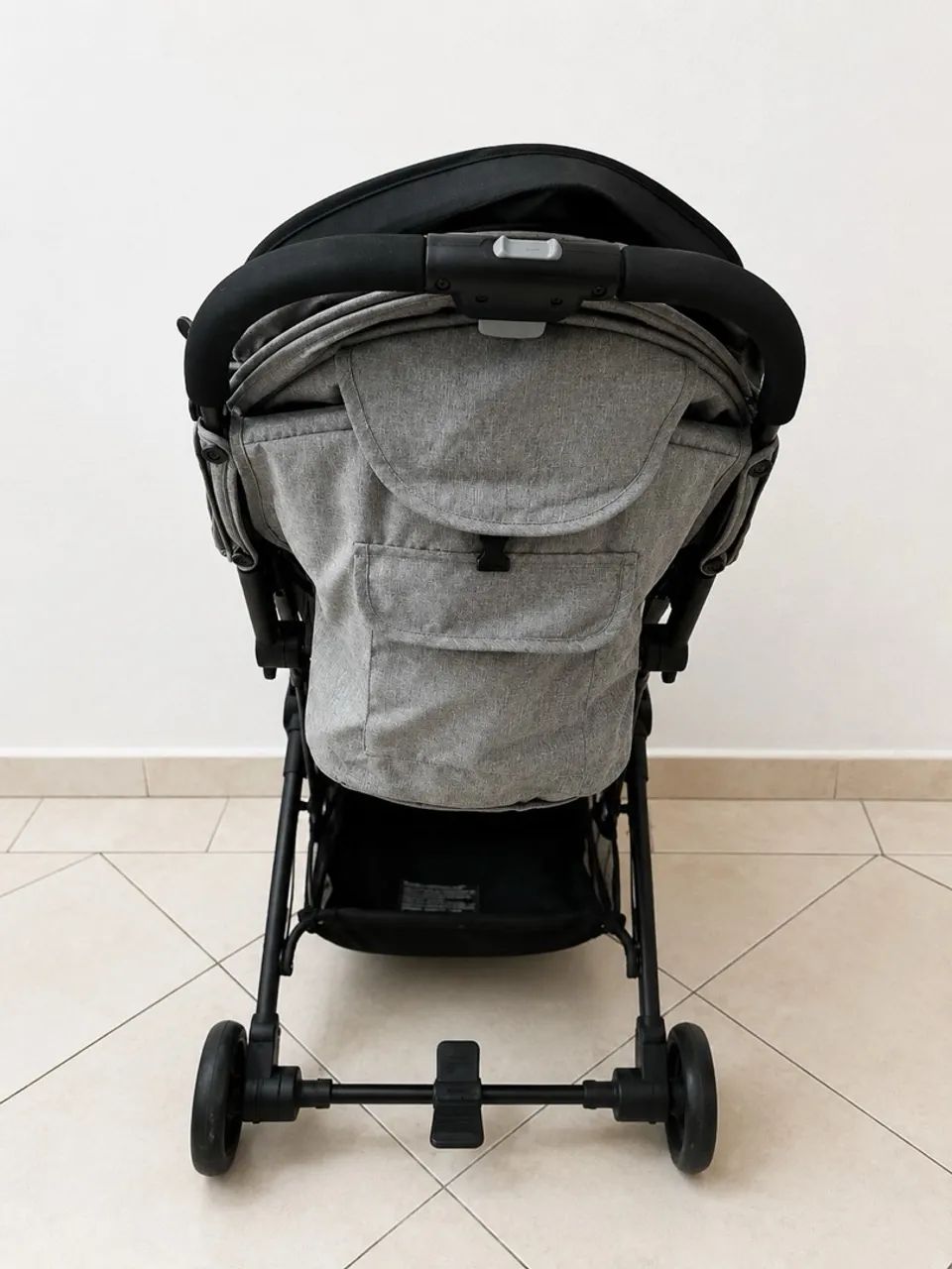 Carrinho de bebê que vira mala  - Foto 2