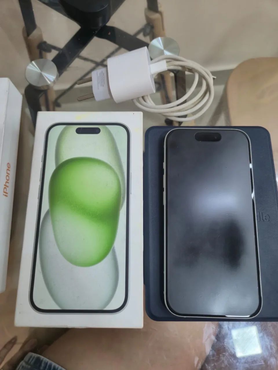IPHONE 15 128GB VERDE SEMI NOVO COM CAIXA  - Foto 5