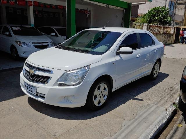 Cobalt LT 1.4 GNV 2013 (R$: 2.900,00 + 48 x 803,00)
