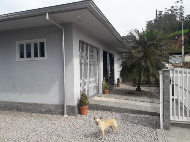 Casa com 3 quartos na guabiruba sul aceita troca por sítio - Foto 7