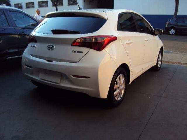 HYUNDAI HB20 COMFORT STYLE 1.6 FLEX 16V MEC. 2015 - Foto 5