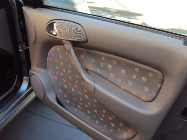 VOLKSWAGEN PARATI 1.6 MI (Geracao III) 4P 2002 - Foto 16