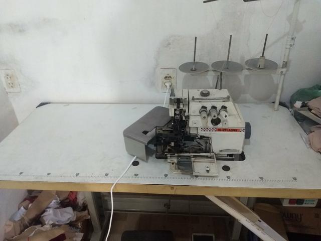 Máquina Overlock - Siruba 1.100,00 R$ - Foto 2