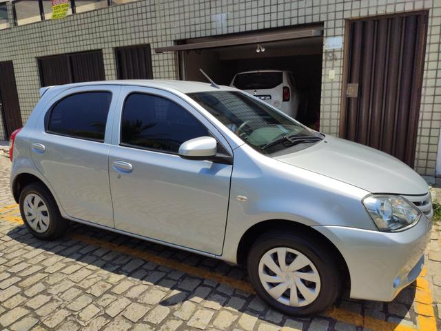 Etios 1.3 x automático 2017 - Foto 7