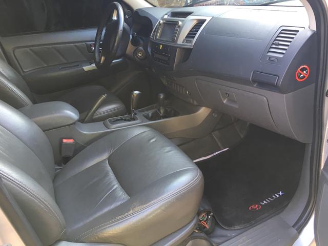 Hilux - Foto 8