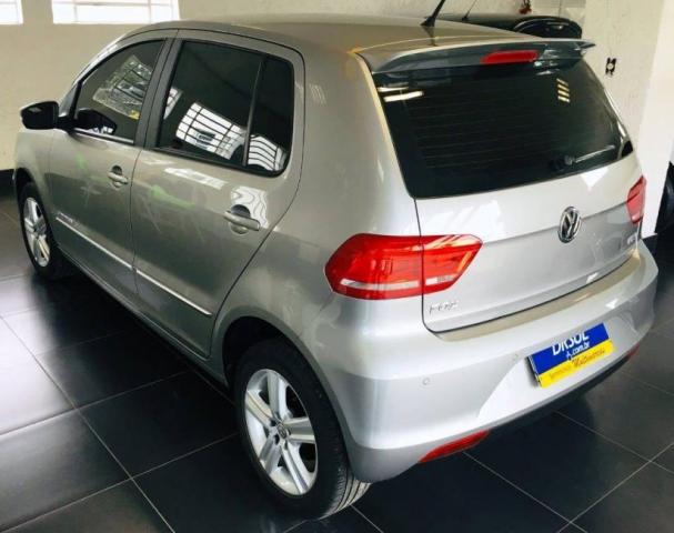 Volkswagen Fox COMFORTLINE 1.6 4P - Foto 3