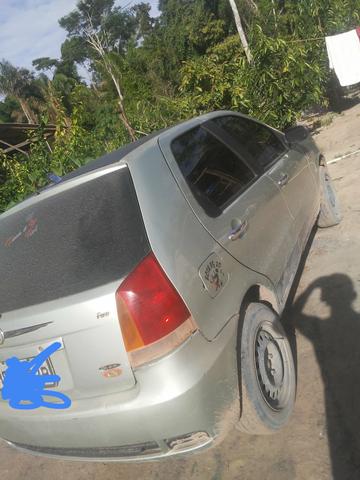 Vendo um carro Palio,faço negocio em moto com volta.preço a negociar - Foto 2