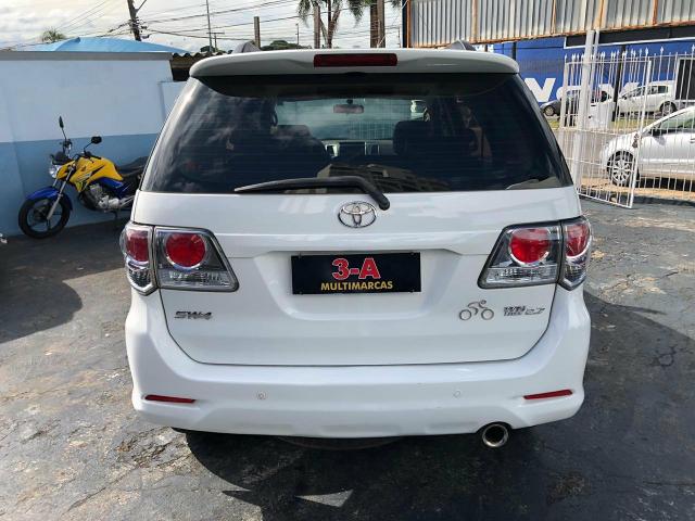 Hilux SW4 SR 2.7 automática - Foto 6