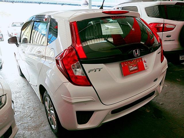 Honda Fit 2016 automático - Foto 4