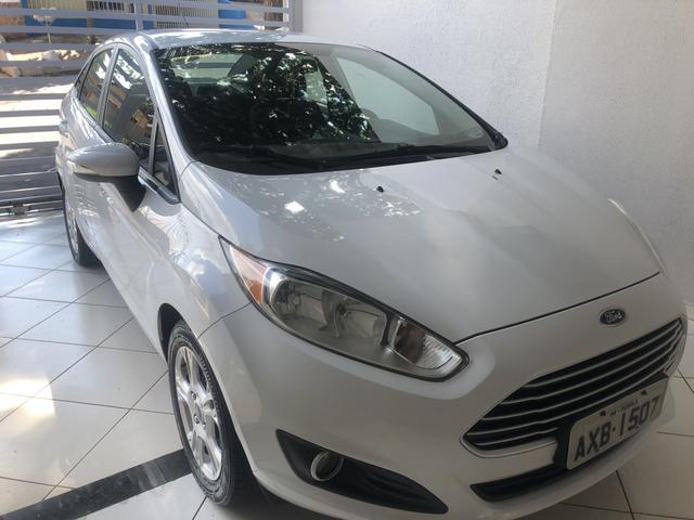 Ford New Fiesta Sendan, 1.6 Flex, Automático, Completo - Foto 17