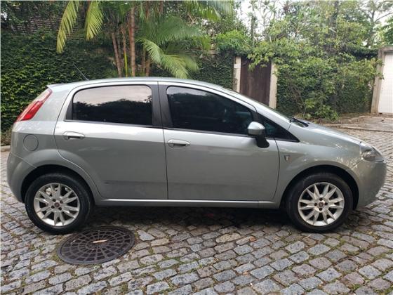 Fiat Punto 1.4 attractive italia 8v flex 4p manual - Foto 3