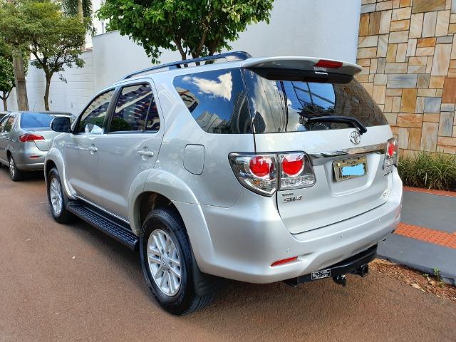 Hilux SW4 3.0 D - 7 lugares - Foto 9