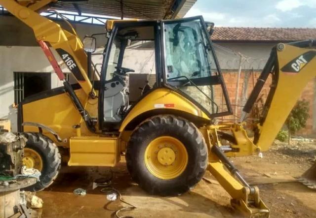 Retroescavadeira Cat 416 - Foto 3