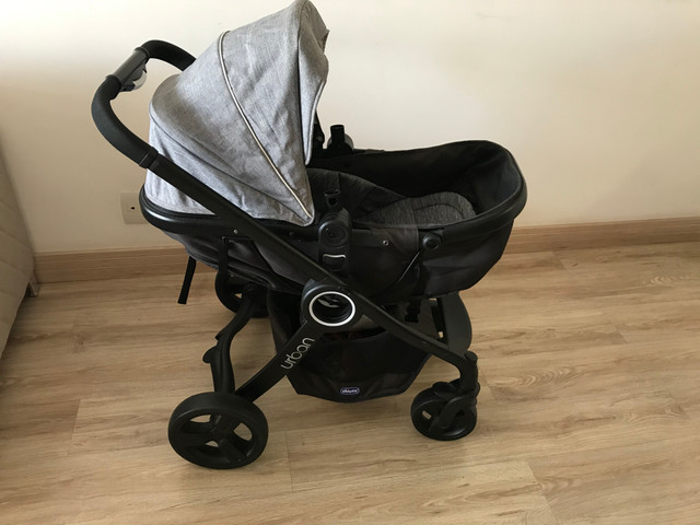 Carrinho Urban Plus Black Chicco - Foto 4
