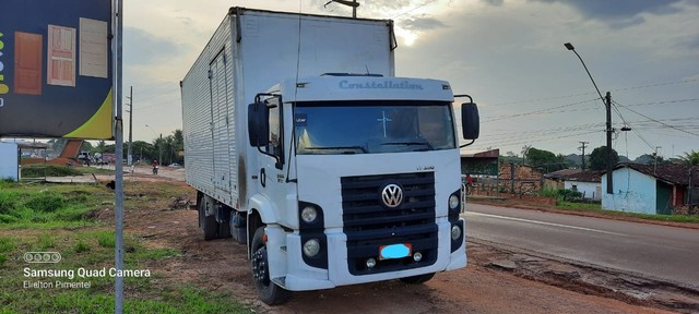 VOLKSWAGEN CONSTELLATION 17-250 ANO 2008/09