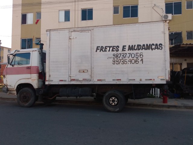 VENDO UM CAMINHÃO VW