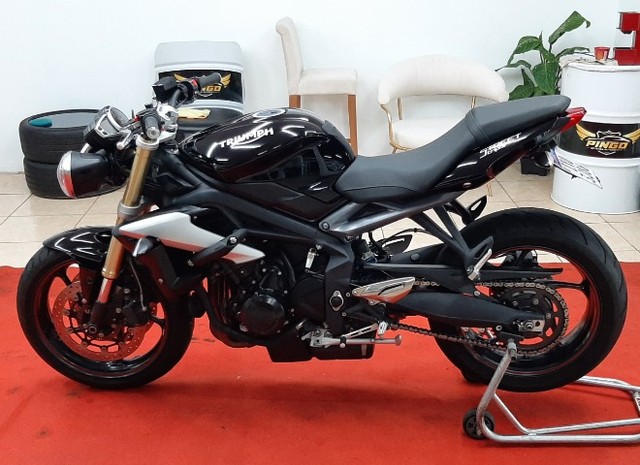 STREET TRIPLE 675 ABS 2017
