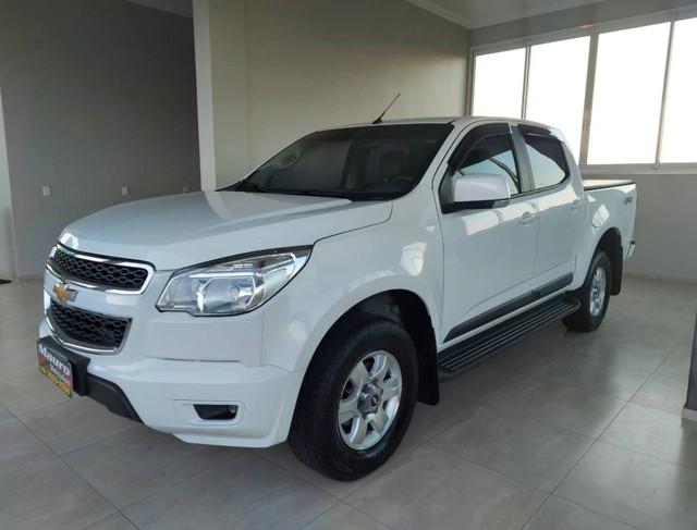 S10 2014/2015 2.8 LT 4X4 CD 16V TURBO DIESEL 4P AUTOMÁTICO