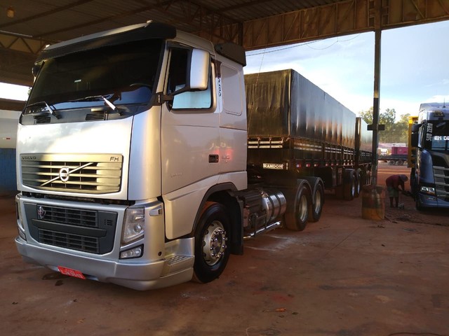 FH 460 ANO 2012/12 AUTOMÁTICO