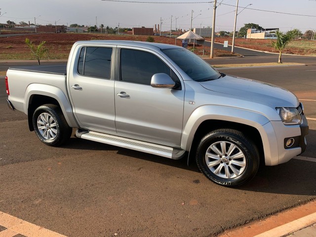 VW AMAROK HIGHLINE AC.TROCA