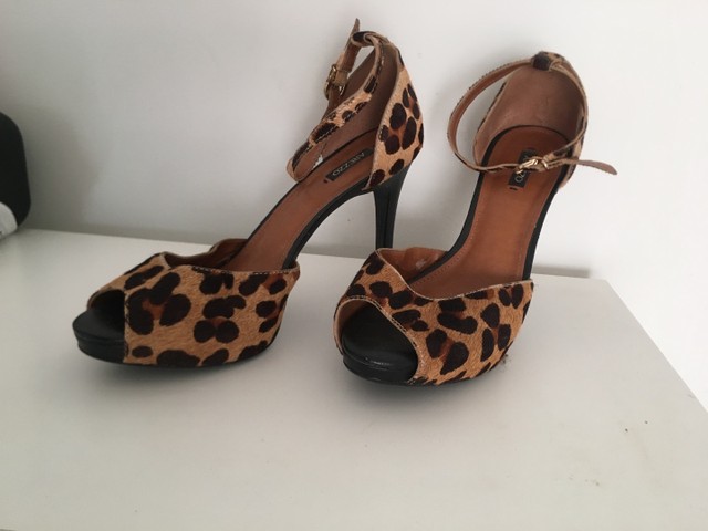 Sandalia Arezzo onça - Roupas e calçados - Vila Casoni, Londrina 1009881021  | OLX