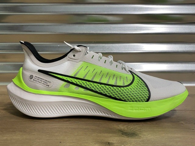 tenis nike zoom gravity verde